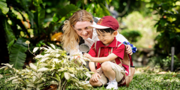 Lợi ích của việc làm từ thiện bằng tiếng Anh: Cẩm nang cho người mới bắt đầu