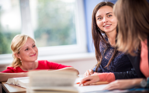 Câu chuyện tiếng anh người lớn có gì hay? (Đọc thử ngay nhé)