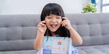 Tuyệt chiêu dạy tiếng Anh cho trẻ em (Giúp bé yêu thích học tiếng Anh)