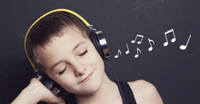 Nhạc tiếng Anh người lớn roal dành cho ai? Lợi ích khi nghe thể loại này