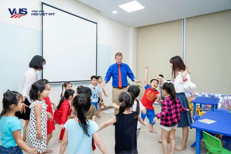 Trung tâm tiếng Anh trẻ em tốt tại Hà Nội: Review chi tiết, dễ hiểu!