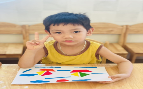 Làm sao để bé thích học tiếng Anh của trẻ em lớp 1? Phương pháp siêu đơn giản!