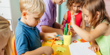 Phim phụ đề tiếng Anh cho trẻ em: Tuyển tập phim hay giúp bé vừa học vừa chơi!