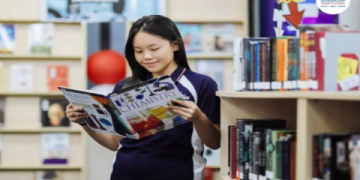 Con bạn có nên học chương trình học tiếng anh trẻ em? (Lợi ích và độ tuổi phù hợp)