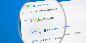 Dịch tiếng Anh ra tiếng Việt bằng giọng nói: Các ứng dụng và công cụ tốt nhất hiện nay.