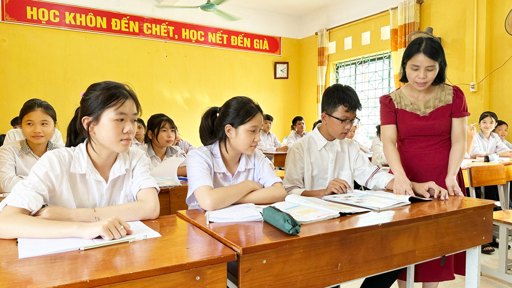 Tại sao cần đổi mới phương pháp dạy học môn tiếng Anh? (Giúp trò học tốt hơn nhiều)