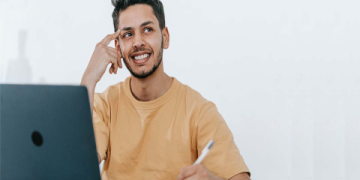 Nói về điểm mạnh điểm yếu bằng tiếng Anh có khó không (mẹo hay giúp bạn dễ dàng hơn).