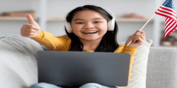 Học tiếng anh giao tiếp cho trẻ em tuổi nào tốt? Nghe chuyên gia tư vấn ngay.