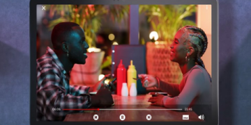 Nên mua máy tính học tiếng Anh cho trẻ em ở đâu?