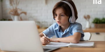 Luyện nghe nói tiếng Anh cho trẻ em với ứng dụng nào hay?