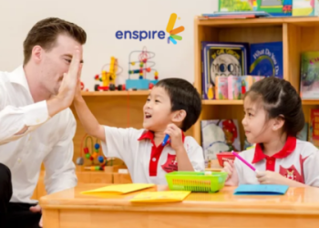 Dùng sách tiếng anh điện tử cho trẻ em có thực sự hiệu quả (kết quả bất ngờ cho con)